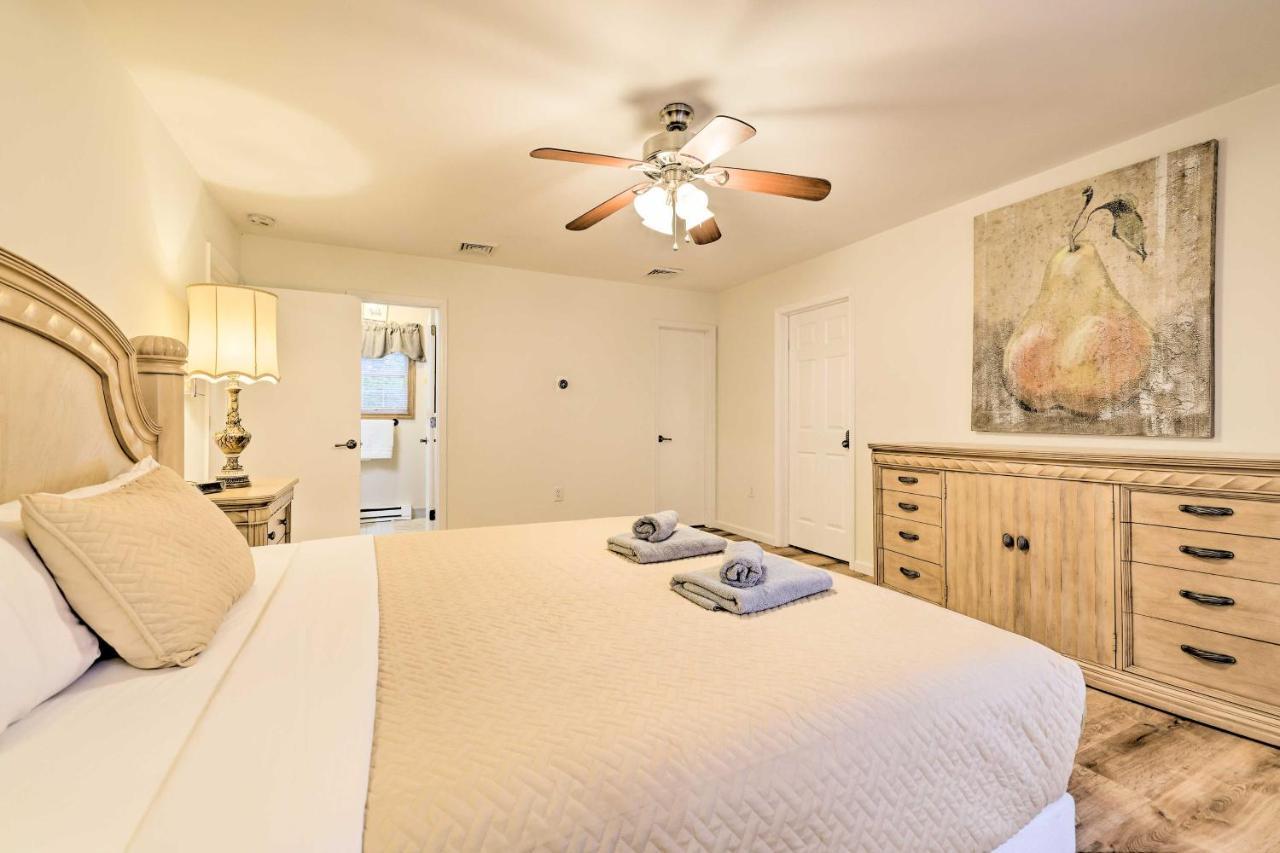 Spacious Tobyhanna Home With Lake Access And Fire Pit! Εξωτερικό φωτογραφία